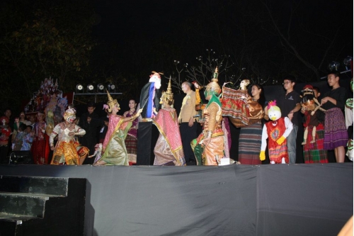 ละครหุ่นตระการตาอาเซียน : ASEAN Enchanting Puppets 2013
