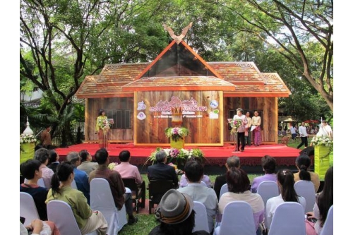 งานแอ่วเฮือน เยือนผญา พิพิธภัณฑ์มีชีวิต วิถีชีวิตล้านนา 2556