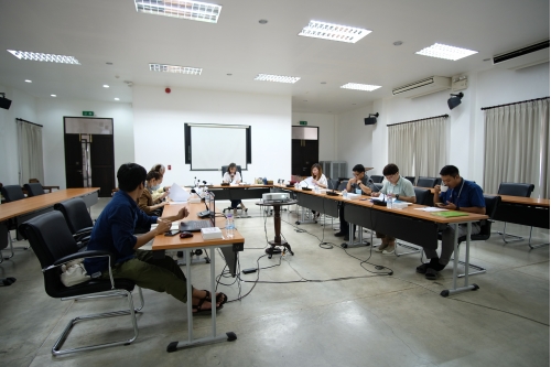 การประชุมคณะกรรมการตรวจรับพัสดุและผู้ควบคุมงาน งานจ้างปรับปรุงซ่อมแซมเรือนกาแล (อุุ๊ยผัด) ครั้งที่ 3/2563
