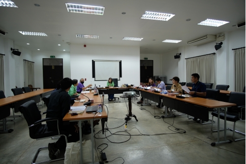 การประชุมคณะกรรมการตรวจรับพัสดุและผู้ควบคุมงาน งานจ้างปรับปรุงซ่อมแซมเรือนไทลื้อ (หม่อนตุด) ครั้งที่ 1/2563