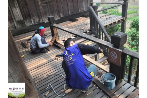 ราวระเบียงเรือนชาวเวียงเชียงใหม่(พญาปงลังกา) - The balcony railing of Chiang Mai Townsfolk House - Heaun Phaya Pong Lang Ka