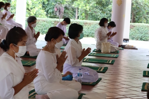 พิธีเปิดโครงการบวชเนกขัมมจาริณี เพื่อถวายเป็นพระราชกุศลเนื่องในโอกาสที่สมเด็จพระนางเจ้าสิริกิติ์ พระบรมราชินีนาถ พระบรมราชชนนีพันปีหลวงทรงเจริญพระชนมพรรษา 90 พรรษา 