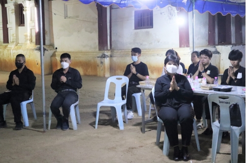 ร่วมเป็นเจ้าภาพในพิธีบำเพ็ญกุศลศพและสวดพระอภิธรรม นางรุจิรา คอทอง อดีตเลขานุการสำนักส่งเสริมศิลปวัฒนธรรมและล้านนาสร้างสรรค์