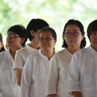 พิธีมอบวุฒิบัตรผู้เข้าร่วมโครงการบวชเนกขัมมจาริณี เพื่อถวายเป็นพระราชกุศลเนื่องในโอกาสที่สมเด็จพระนางเจ้าสิริกิติ์ฯ พระบรมราชินีนาถ พระบรมราชชนนีพันปีหลวง ทรงมีพระชนมพรรษา 87 พรรษา