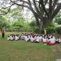 คณะครูและนักเรียนจากโรงเรียนดาราวิทยาลัย เยี่ยมชมพิพิธภัณฑ์เรือนโบราณล้านนา มช.