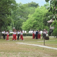 คณะครูและนักเรียนจากโรงเรียนดาราวิทยาลัย เยี่ยมชมพิพิธภัณฑ์เรือนโบราณล้านนา มช.