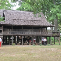 คณะครูและนักเรียนจากโรงเรียนดาราวิทยาลัย เยี่ยมชมพิพิธภัณฑ์เรือนโบราณล้านนา มช.